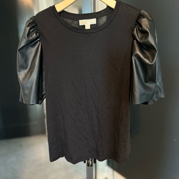 Michael Kors Tops - Michael Kors Black Short Sleeve Tee with Faux Leather Puff Sleeves